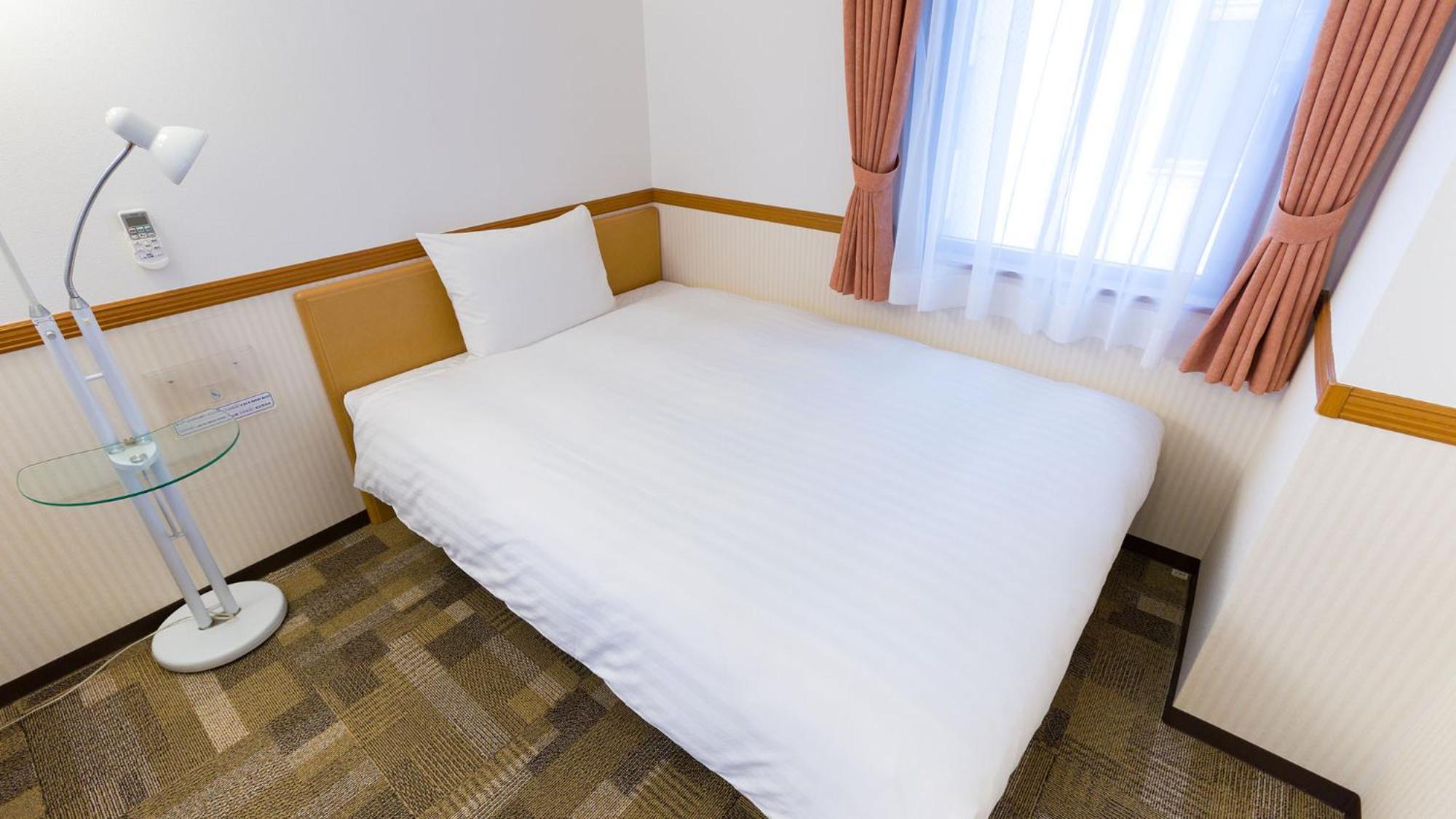 Toyoko Inn Tokyo Tozai-Sen Nishi-Kasai Zimmer foto