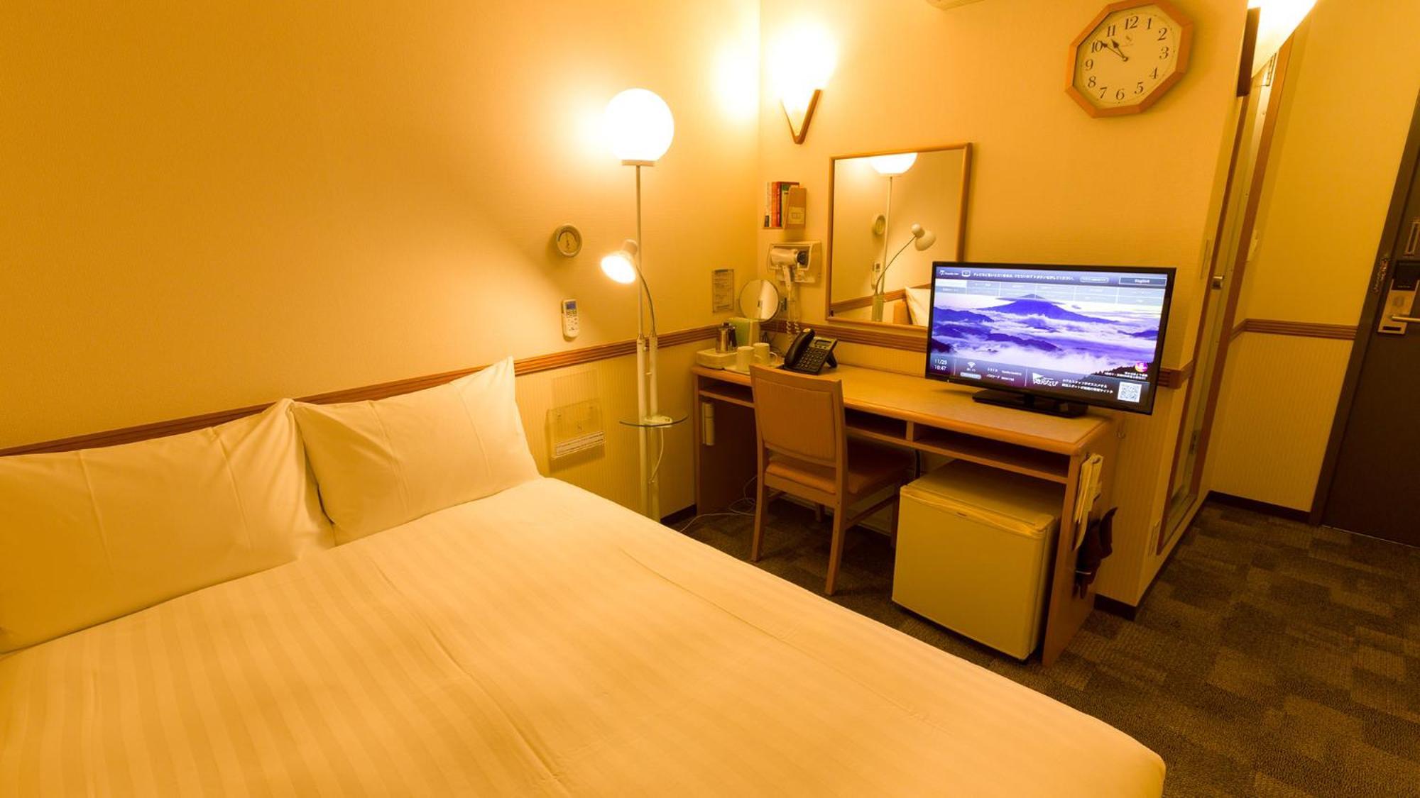 Toyoko Inn Tokyo Tozai-Sen Nishi-Kasai Zimmer foto