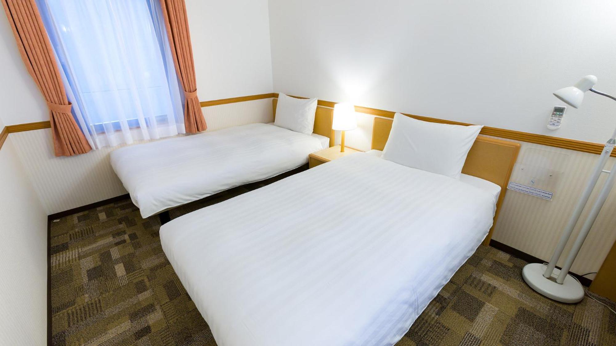Toyoko Inn Tokyo Tozai-Sen Nishi-Kasai Zimmer foto